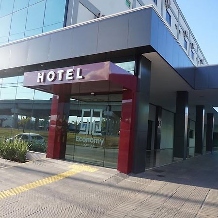 Economy Master Hotel Ji-Paraná Zewnętrze zdjęcie